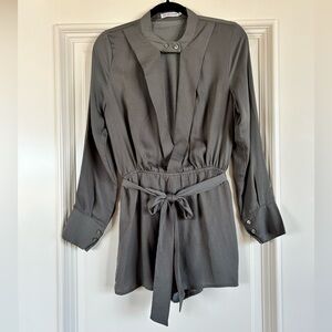 Toby Heart Ginger Gray Blouse Romper